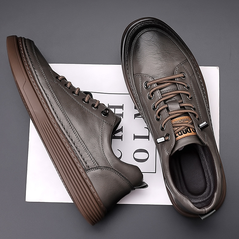 Men’s Casual Leather Sneakers Lace-Up Round Toe Everyday Shoes - Image 3