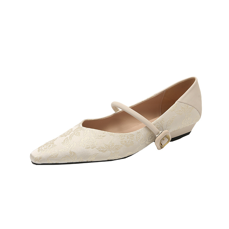 Women's Chinese Style Pointed Toe Flats - Image 7